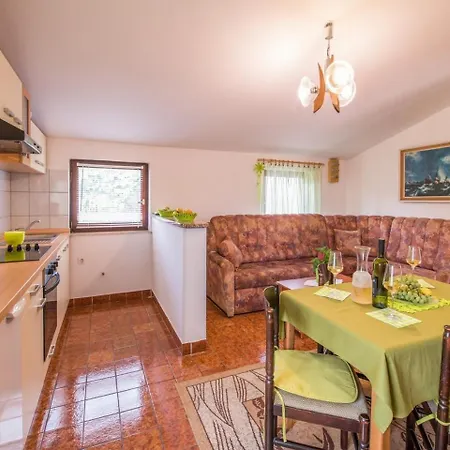 In - Insel Krk 13622 * فربنيك