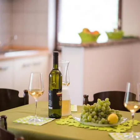 In - Insel Krk 13622 * فربنيك